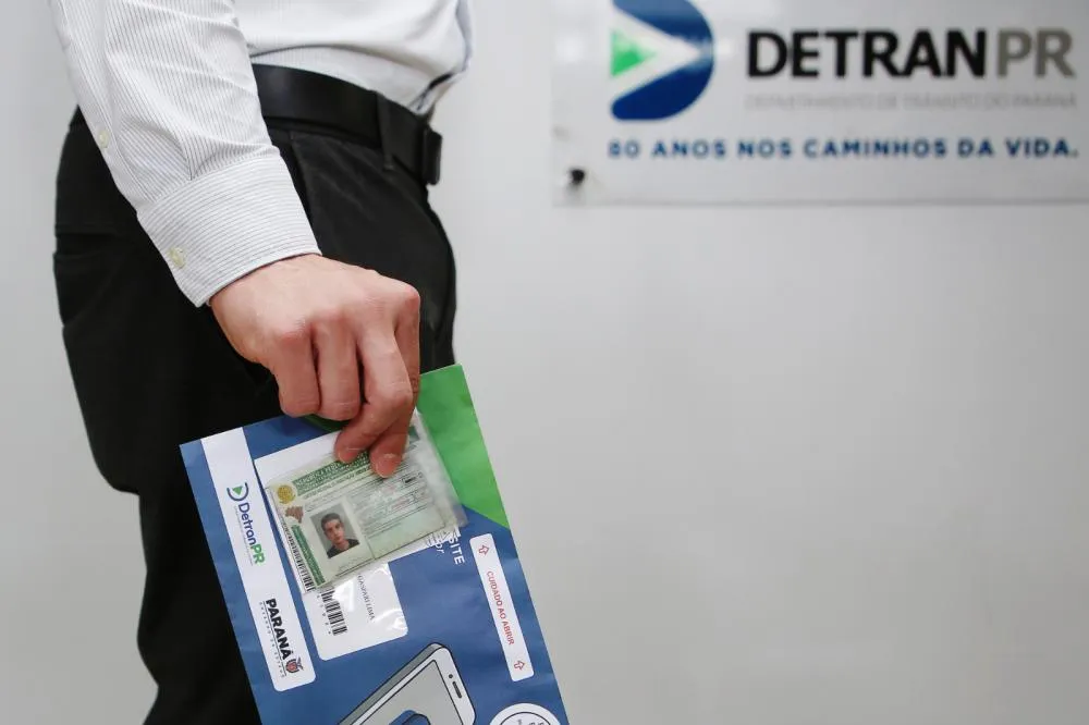 Detran do Paraná é alvo de decisão por uso irregular de cargos comissionados