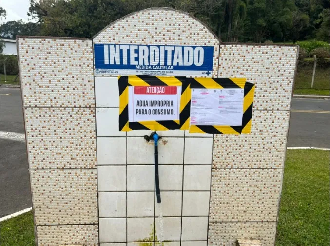 Porto União interdita três bicas após análise apontar contaminação por bactéria