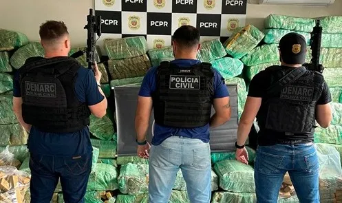 Polícia Civil apreende mais de 2 toneladas de maconha na PR-280, em Palmas