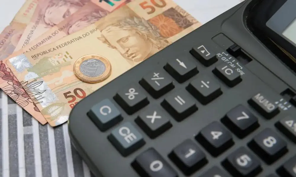 Caixa começa a pagar valores antigos do PIS/Pasep